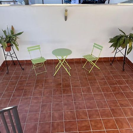 Atico Con Terraza- Solarium Apartment Ecija Exterior photo