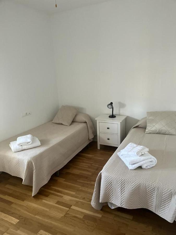 Atico Con Terraza- Solarium Apartment Ecija Exterior photo